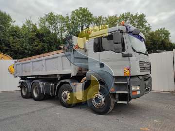 Ciężarówka Wywrotka MAN 8X4 TGA 35.400 używane